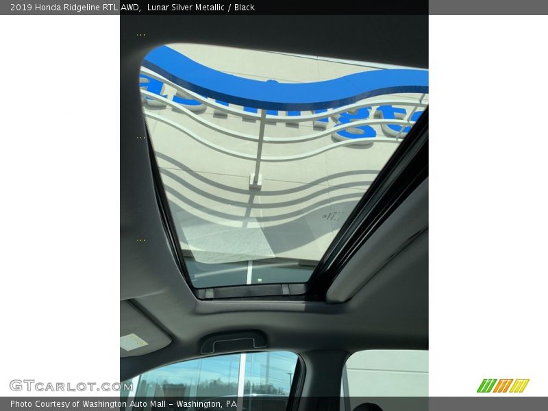 Lunar Silver Metallic / Black 2019 Honda Ridgeline RTL AWD