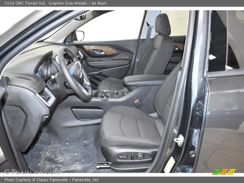Graphite Gray Metallic / Jet Black 2019 GMC Terrain SLE