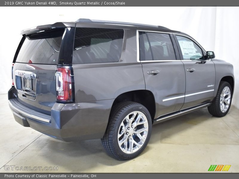 Smokey Quartz Metallic / Cocoa/Shale 2019 GMC Yukon Denali 4WD