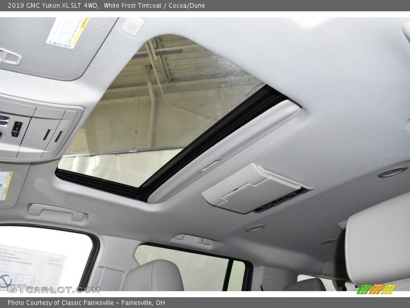 White Frost Tintcoat / Cocoa/Dune 2019 GMC Yukon XL SLT 4WD