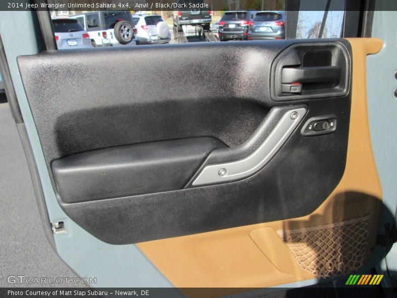Anvil / Black/Dark Saddle 2014 Jeep Wrangler Unlimited Sahara 4x4