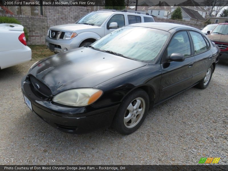 Black / Medium/Dark Flint Grey 2006 Ford Taurus SE