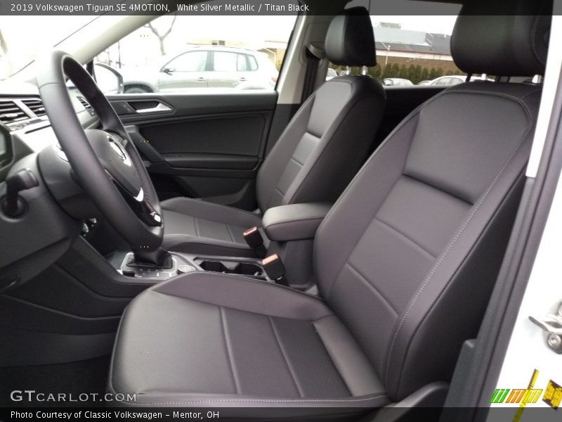  2019 Tiguan SE 4MOTION Titan Black Interior