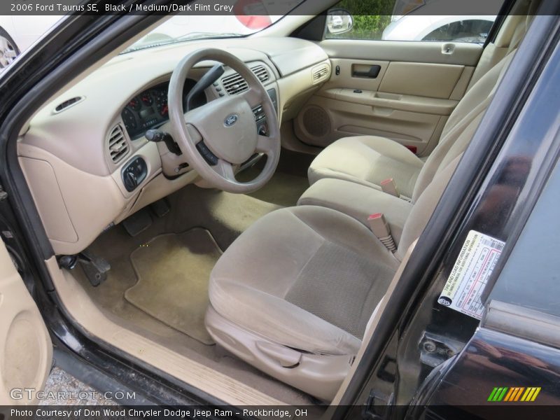 Black / Medium/Dark Flint Grey 2006 Ford Taurus SE