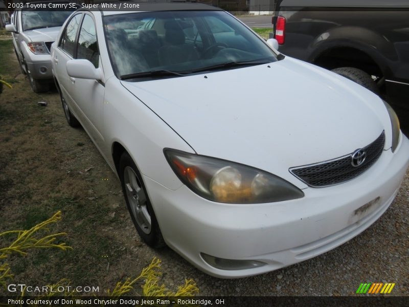 Super White / Stone 2003 Toyota Camry SE