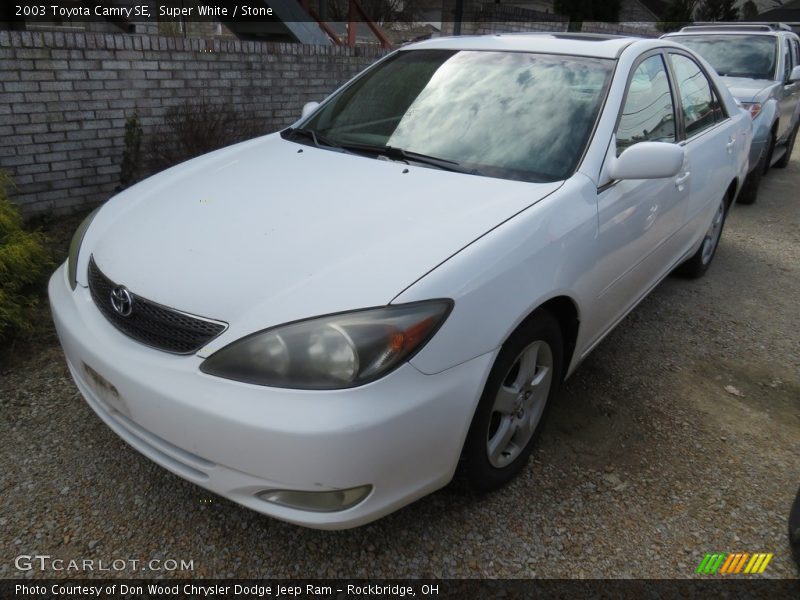 Super White / Stone 2003 Toyota Camry SE