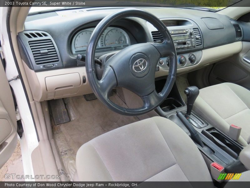 Super White / Stone 2003 Toyota Camry SE