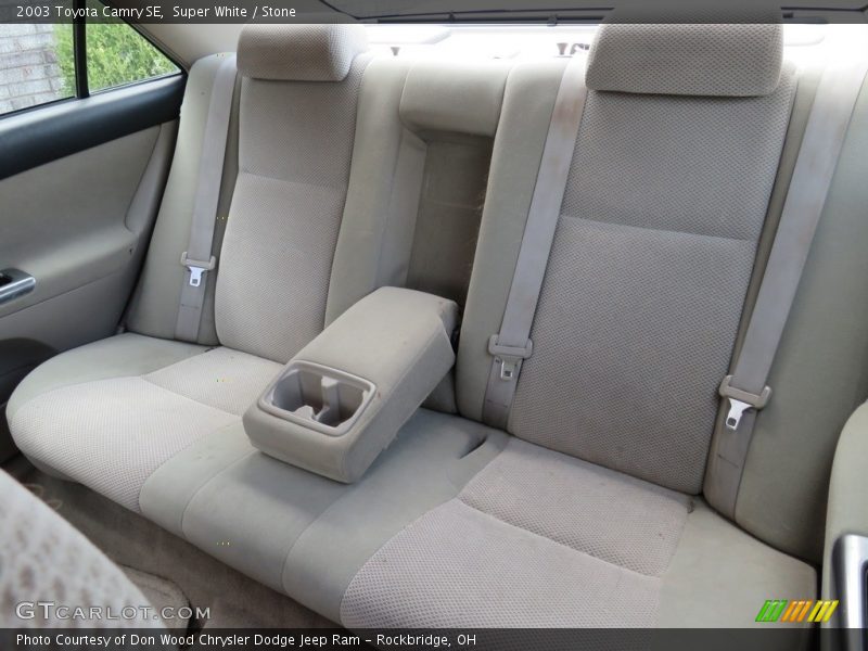 Super White / Stone 2003 Toyota Camry SE