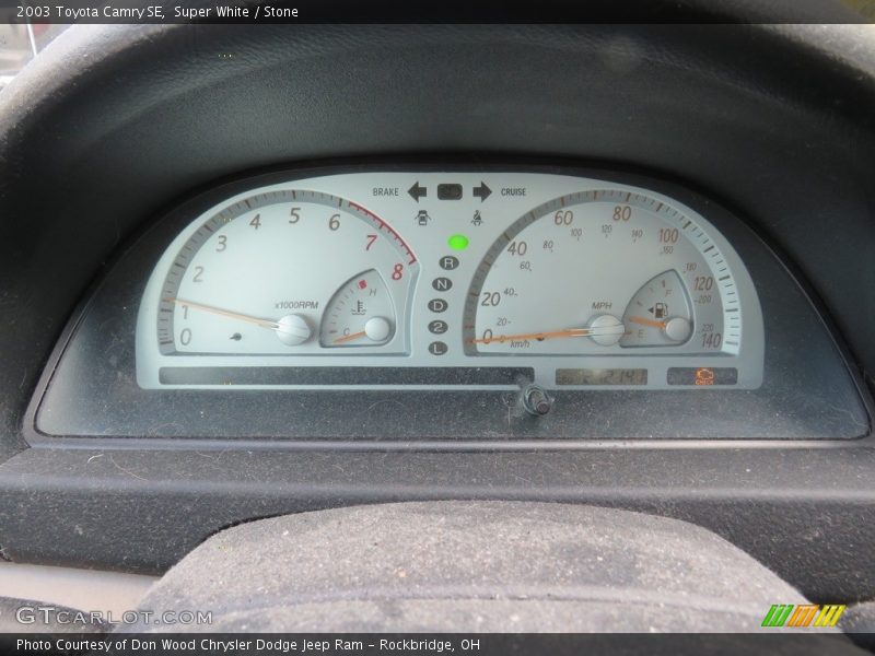 Super White / Stone 2003 Toyota Camry SE