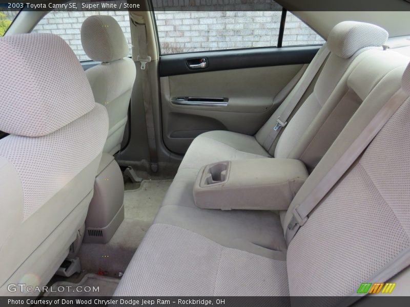 Super White / Stone 2003 Toyota Camry SE