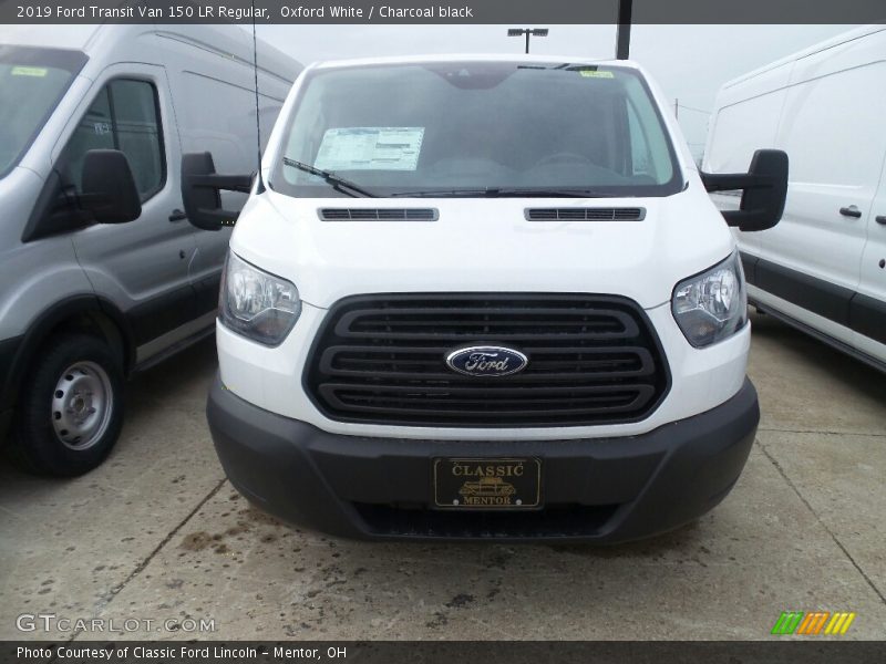 Oxford White / Charcoal black 2019 Ford Transit Van 150 LR Regular