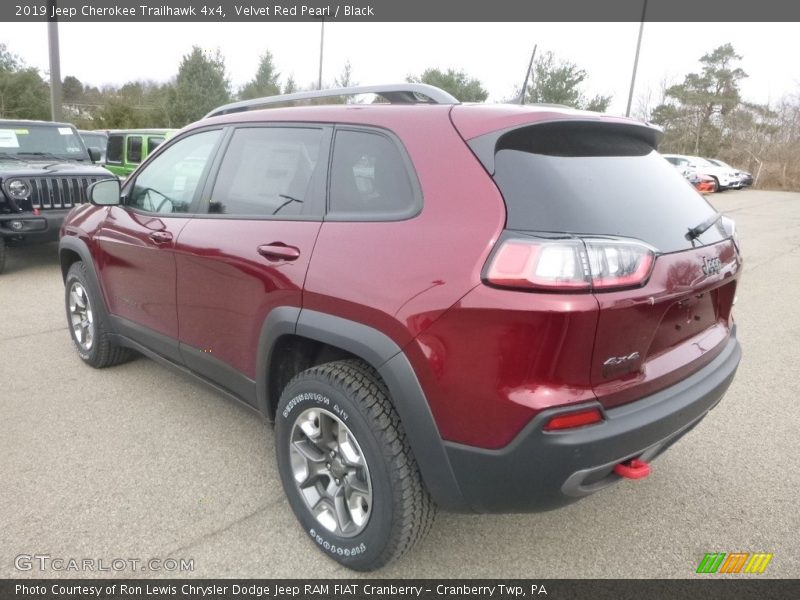 Velvet Red Pearl / Black 2019 Jeep Cherokee Trailhawk 4x4