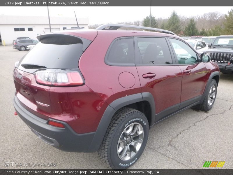 Velvet Red Pearl / Black 2019 Jeep Cherokee Trailhawk 4x4