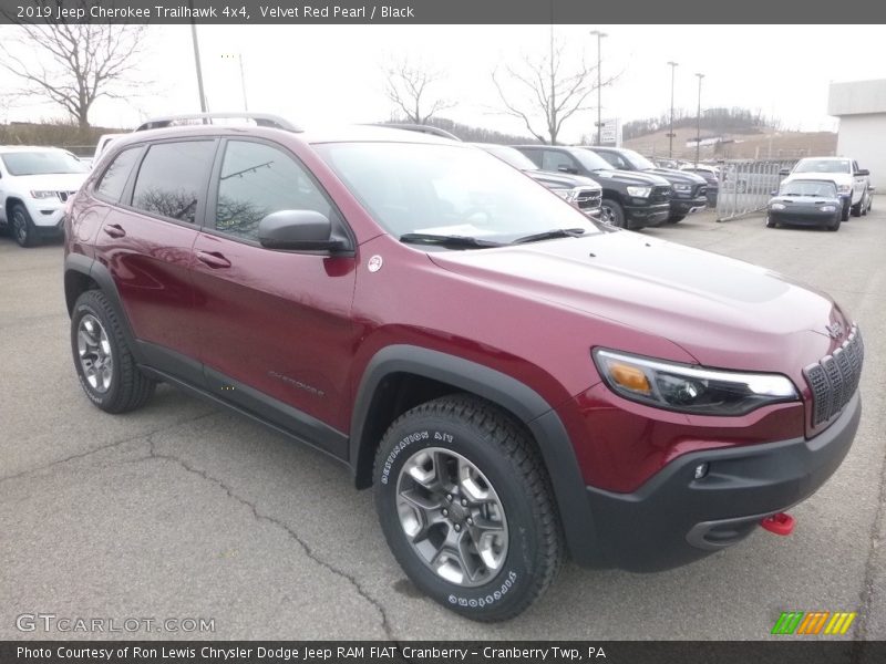 Velvet Red Pearl / Black 2019 Jeep Cherokee Trailhawk 4x4