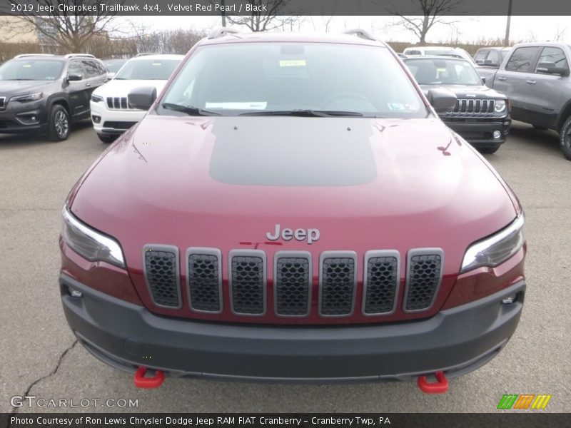 Velvet Red Pearl / Black 2019 Jeep Cherokee Trailhawk 4x4