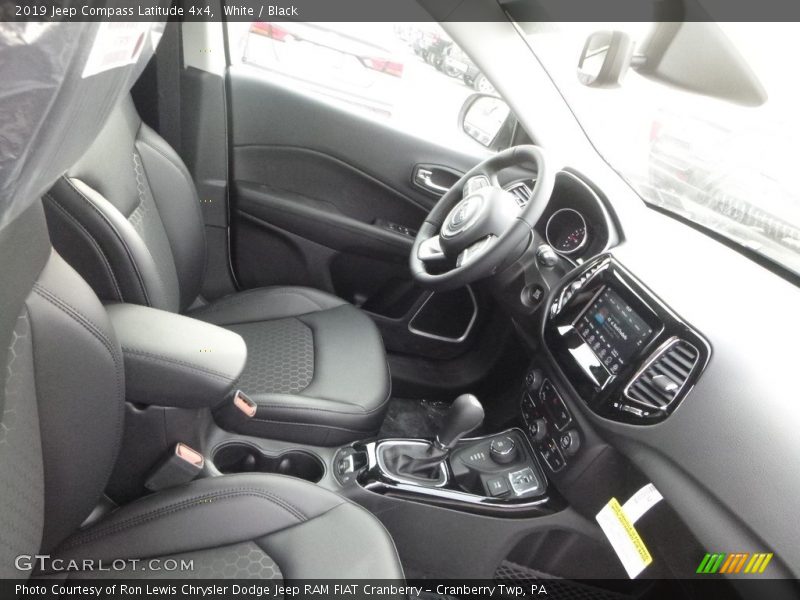White / Black 2019 Jeep Compass Latitude 4x4