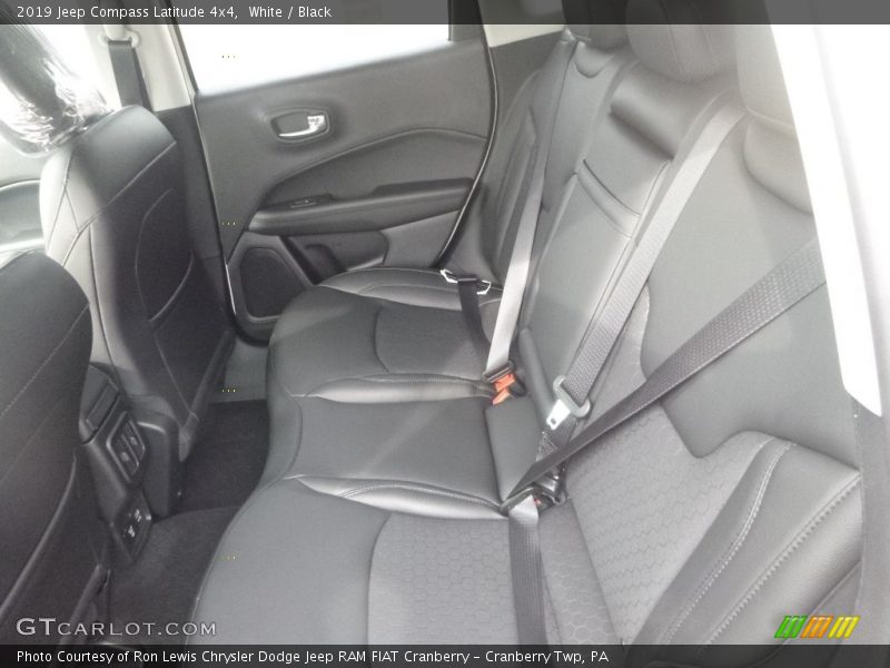 White / Black 2019 Jeep Compass Latitude 4x4