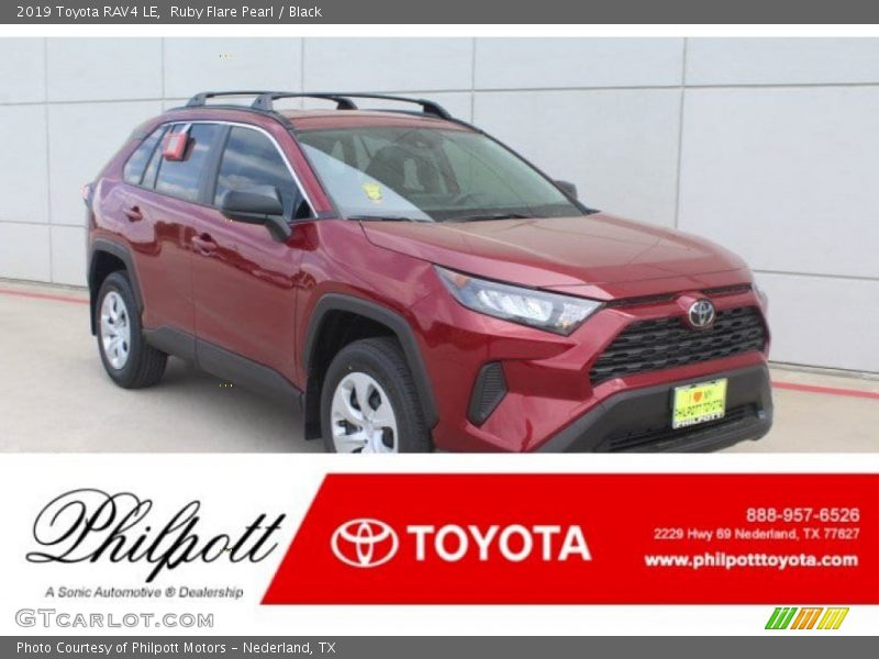 Ruby Flare Pearl / Black 2019 Toyota RAV4 LE