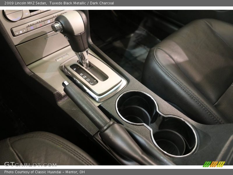 Tuxedo Black Metallic / Dark Charcoal 2009 Lincoln MKZ Sedan
