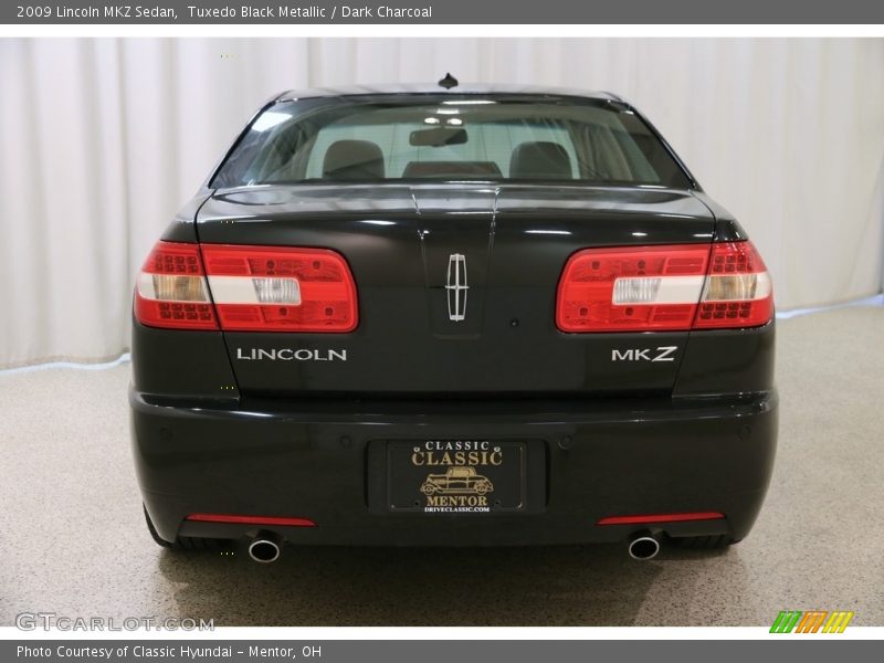 Tuxedo Black Metallic / Dark Charcoal 2009 Lincoln MKZ Sedan