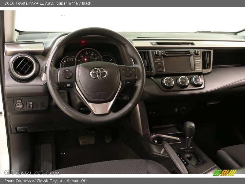 Super White / Black 2016 Toyota RAV4 LE AWD