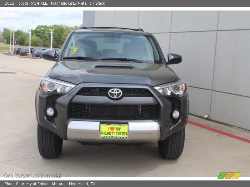 Magnetic Gray Metallic / Black 2019 Toyota RAV4 XLE