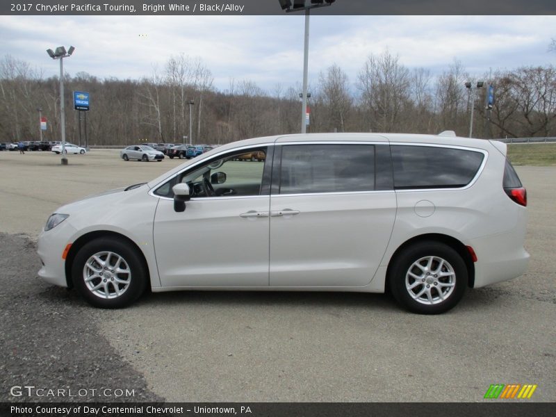 Bright White / Black/Alloy 2017 Chrysler Pacifica Touring