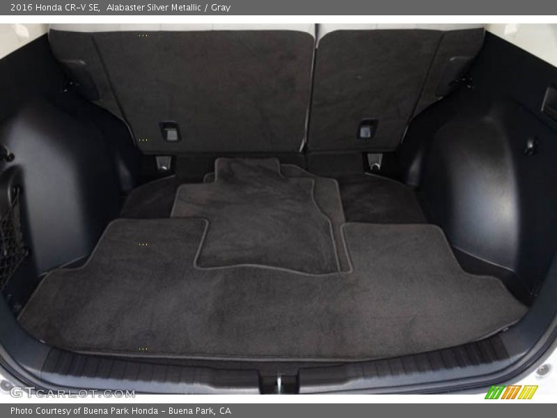 Alabaster Silver Metallic / Gray 2016 Honda CR-V SE