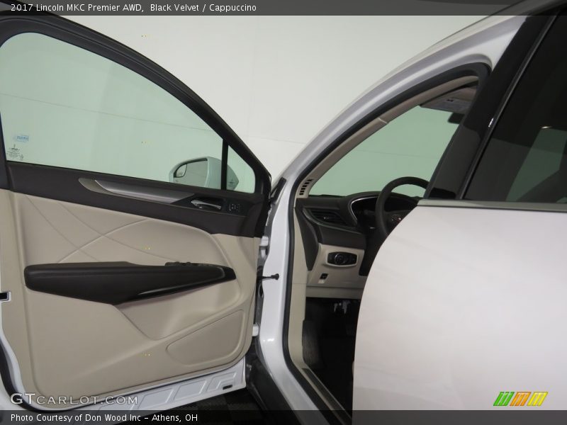 Black Velvet / Cappuccino 2017 Lincoln MKC Premier AWD