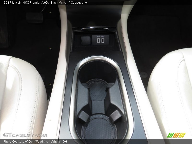 Black Velvet / Cappuccino 2017 Lincoln MKC Premier AWD