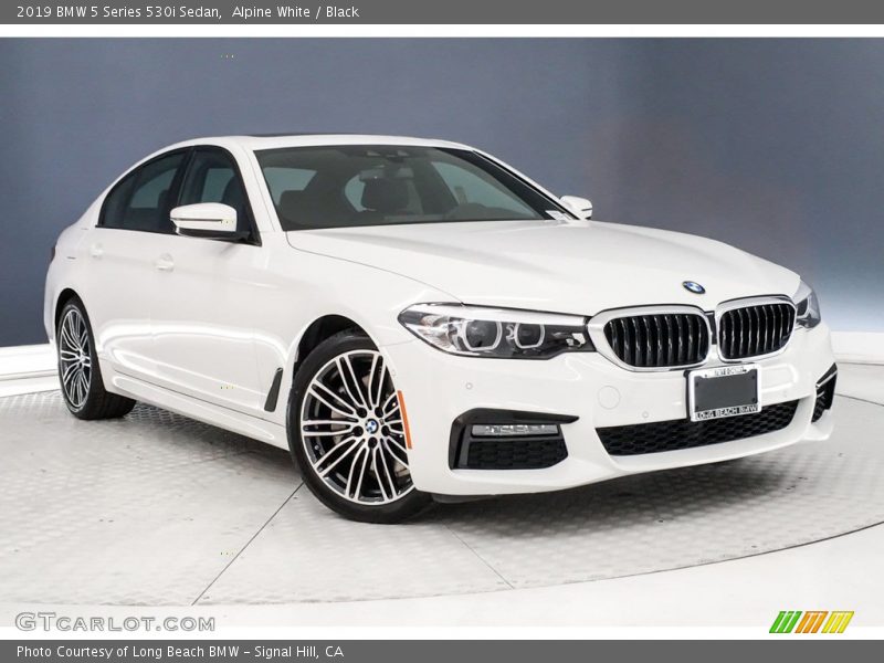 Alpine White / Black 2019 BMW 5 Series 530i Sedan