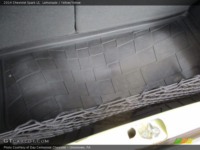 Lemonade / Yellow/Yellow 2014 Chevrolet Spark LS