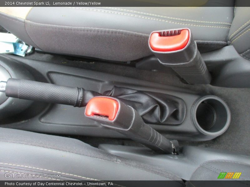 Lemonade / Yellow/Yellow 2014 Chevrolet Spark LS