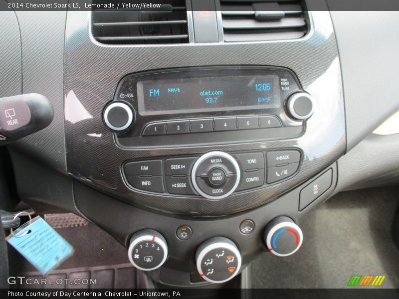 Lemonade / Yellow/Yellow 2014 Chevrolet Spark LS