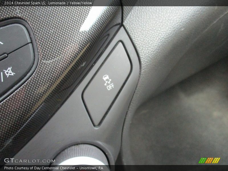 Lemonade / Yellow/Yellow 2014 Chevrolet Spark LS