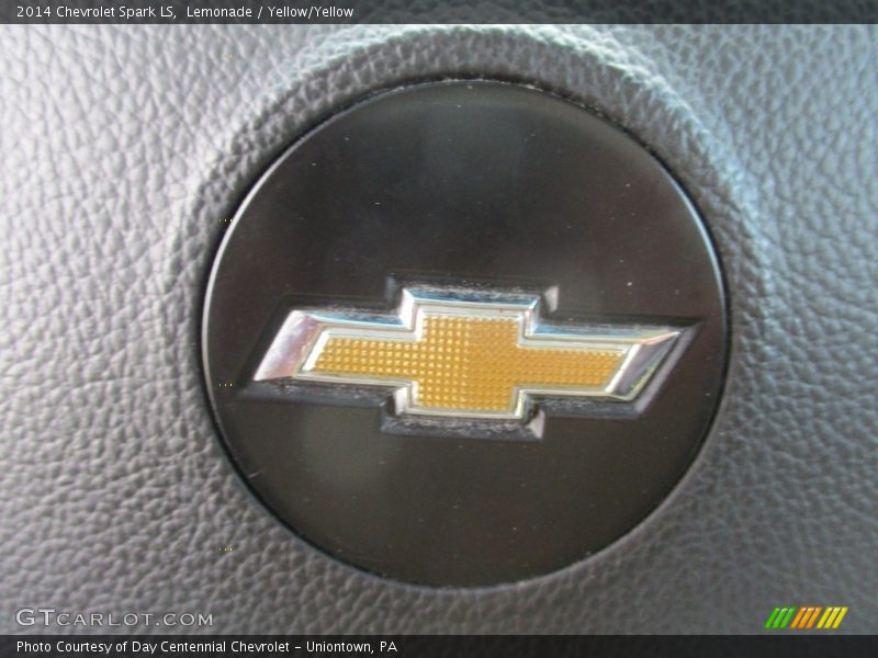 Lemonade / Yellow/Yellow 2014 Chevrolet Spark LS