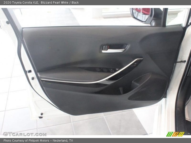 Blizzard Pearl White / Black 2020 Toyota Corolla XLE