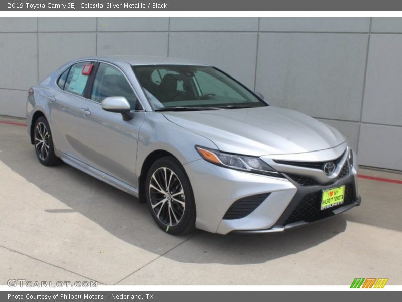 Celestial Silver Metallic / Black 2019 Toyota Camry SE