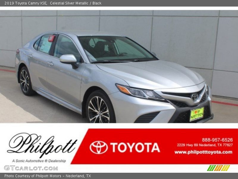 Celestial Silver Metallic / Black 2019 Toyota Camry XSE