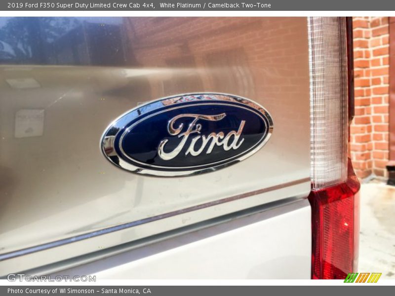 White Platinum / Camelback Two-Tone 2019 Ford F350 Super Duty Limited Crew Cab 4x4