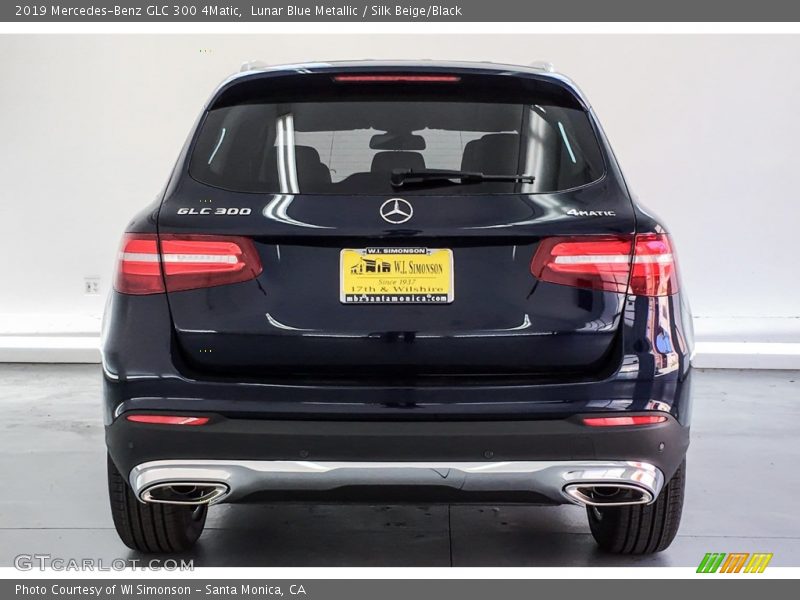 Lunar Blue Metallic / Silk Beige/Black 2019 Mercedes-Benz GLC 300 4Matic