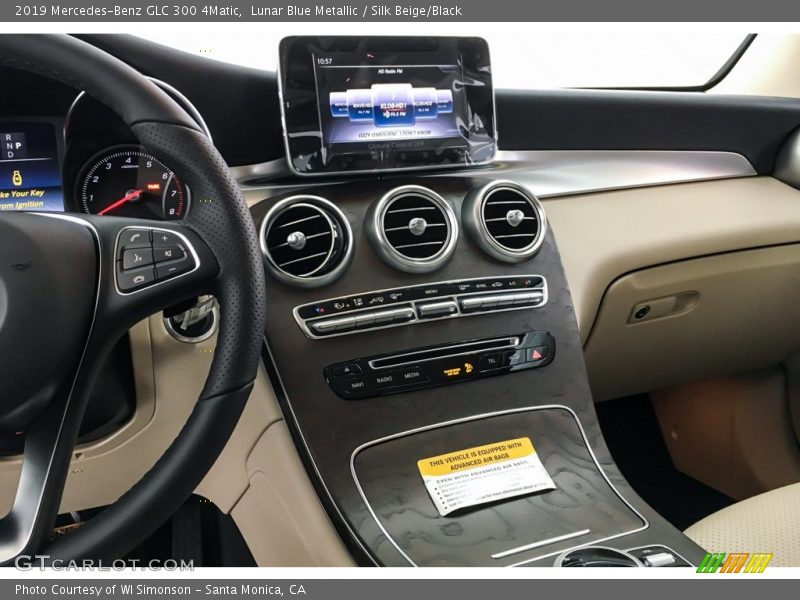 Lunar Blue Metallic / Silk Beige/Black 2019 Mercedes-Benz GLC 300 4Matic