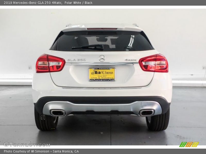 Polar White / Black 2019 Mercedes-Benz GLA 250 4Matic