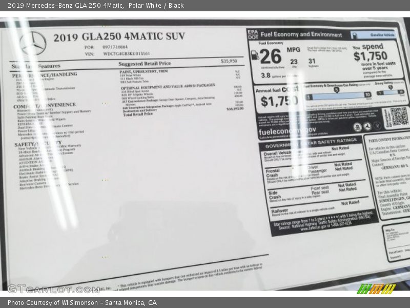 Polar White / Black 2019 Mercedes-Benz GLA 250 4Matic