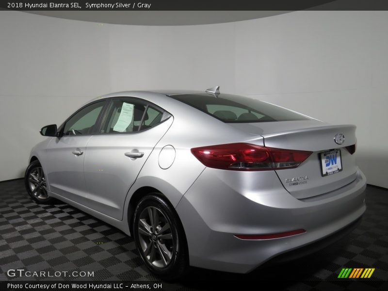 Symphony Silver / Gray 2018 Hyundai Elantra SEL