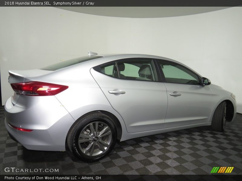 Symphony Silver / Gray 2018 Hyundai Elantra SEL