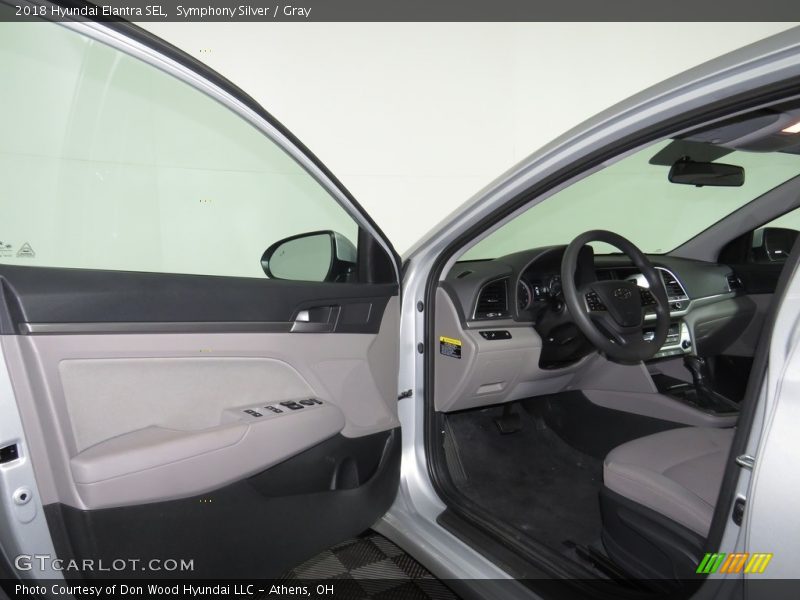 Symphony Silver / Gray 2018 Hyundai Elantra SEL