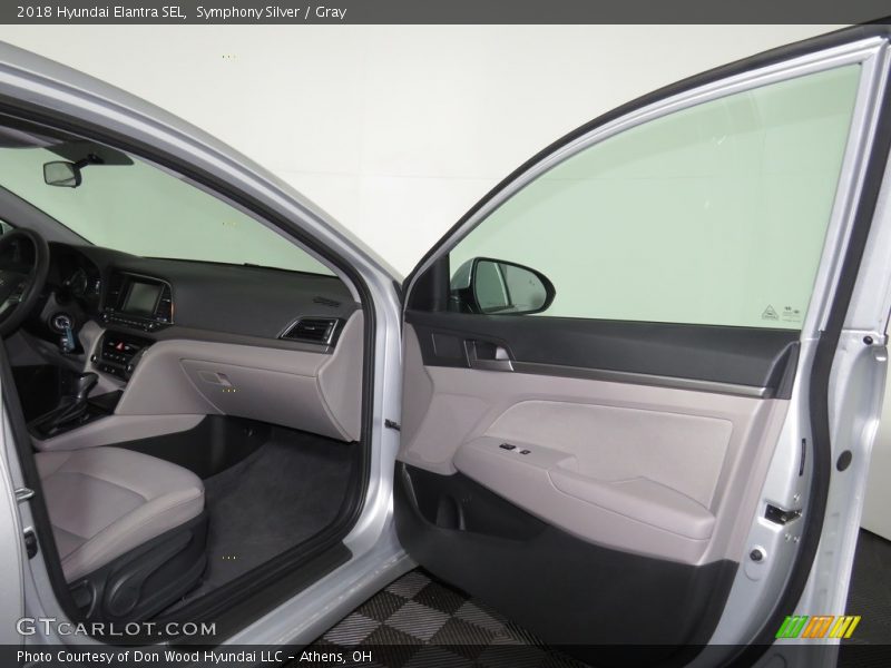 Symphony Silver / Gray 2018 Hyundai Elantra SEL