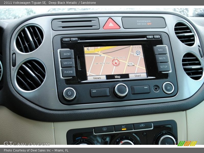 Deep Black Metallic / Sandstone 2011 Volkswagen Tiguan SE