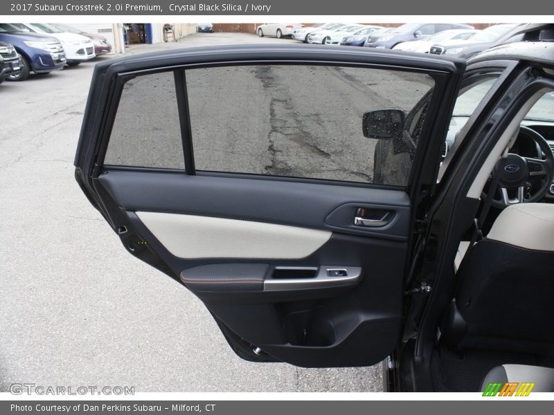 Crystal Black Silica / Ivory 2017 Subaru Crosstrek 2.0i Premium